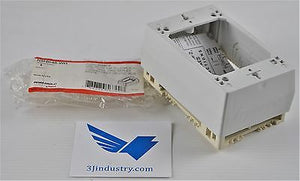 Lot of 2 x NM2048-WH  -  WIREMOLD Sure-Snap Device Box