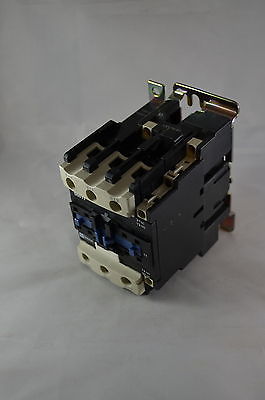 LC1D5011  -  LC1-D5011P7  -  LC1D5011P7  COIL  230V 50/60HZ  -  Telemecanique