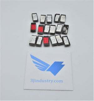 HN482732AG-20 - LOT OF 17  -  HITACHI HN4 IC CHIP