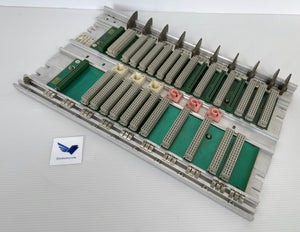 6ES5700-3LA12 - 6ES57003LA12 - SUBRACK CR3 - SIMATIC S5 - CPU  -  SIEMENS 6ES5 CPU MOUNTING RACK