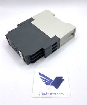 1SVR630736R1300 - CM-UFS.2   -  ASEA BROWN BOVERI 1SVR MONITOR RELAY
