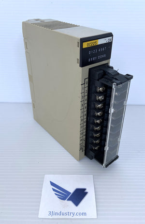 C200H-OC225 - C200HOC225 - 250VAC/24DC - 2A/POINT - 8A/UNIT  -  OMRON C200H OUTPUT UNIT