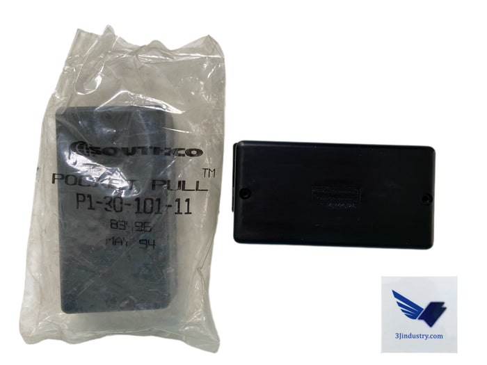 LOT OF 2  - P1-30-101-11  -  SOUTHCO P130 HANDLE