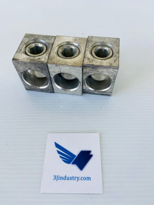 LOT OF 3 - ILSCO D3591 3/0-750 kcmil - aluminium - 620 in lbs  -  ILSCO D3591 LUG