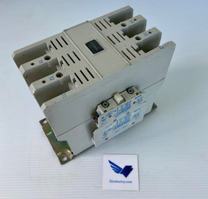 Cutler Hammer -  CE15NN3 - 10E - Serie 1 - 140A - 600V - Motor Contactor - With auxiliary contact C320KGS32 - 120V60HZ - 110V50HZ  -  Cutler Hammer CE15NN3 Motor Contactor