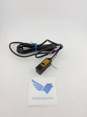 Omron E3S-2LE41 Photoelectric Switch Retroreflective NPN 12-24VDC 2m
