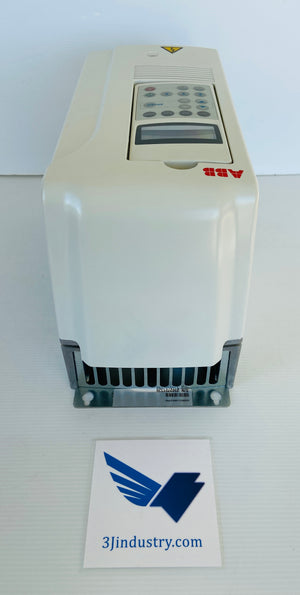 ACS800-U1-0004-2+P901 - 3AUA0000011138 - 3HP - 2,2KW - 208/240V - 11A  -  ABB ACS800U DRIVE