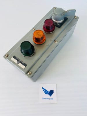 800T3TZ - 4 PUSHBUTTONS  -  ALLEN BRADLEY 800T-3TZ PUSH BUTTON ENCLOSURE