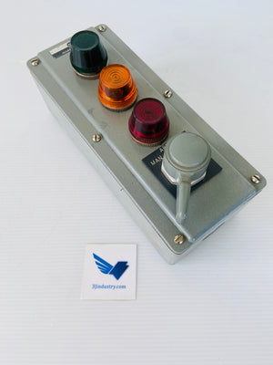 800T3TZ - 4 PUSHBUTTONS  -  ALLEN BRADLEY 800T-3TZ PUSH BUTTON ENCLOSURE