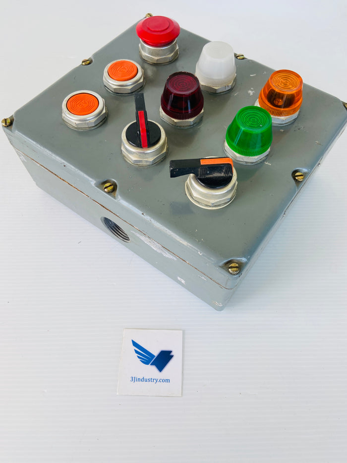 9001 TYPE K-Y9 - 600V - 9 PUSHBUTTON  -  SQUARE D 9001KY9 PUSH BUTTON ENCLOSURE