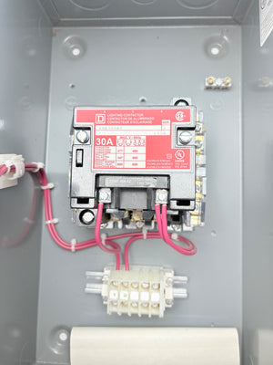 8903SMG2V02CP51X22   -  Square D/ Schneider Electric Nema motor lighting Panel