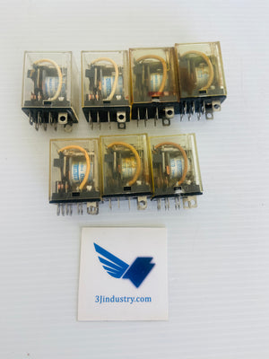 LOT OF 7 - LY2 100/110VAC   -  OMRON LY2100110VAC RELAY
