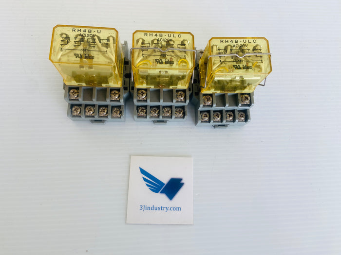 LOT OF 3  RH4B-ULCDC110V WITH SH4B-05  -  IDEC RH4B RELAY WITH SOCKET