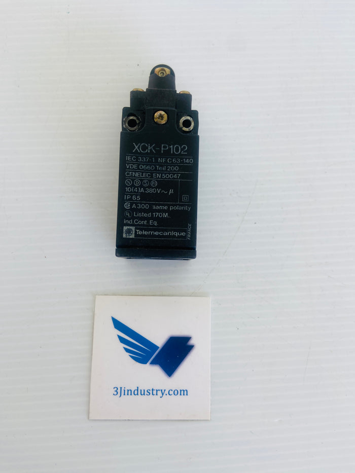 XCK-P102 - 380V - IP65   -  TELEMECANIQUE XCKP102 LIMIT SWITCH