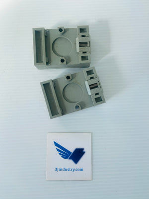 LOT OF 2 5X852E - 10A 300VAC   -  DAYTON 5X852E RELAY SOCKET