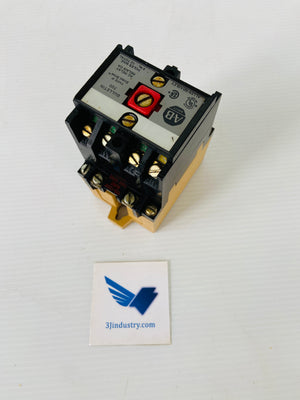 700-P400A1 - 10A - 600VAC - COIL 110-120V - 50/60HZ   -  ALLEN-BRADLEY AB 700P400A1 RELAY
