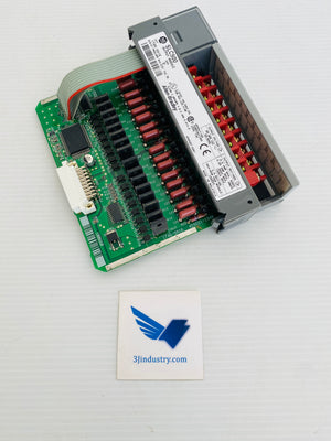 1746-OA16 - 1746OA16 - SLC500 - 85-255VAC - 50/60HZ - OUTPUT PLC - 16 OUTPUTS   -  Allen-Bradley 1746OA16 I/O MODULE