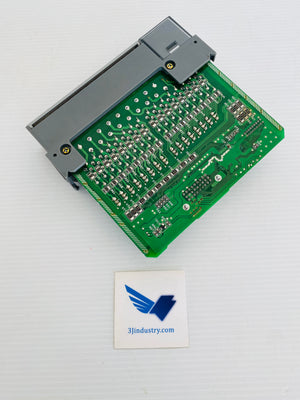 1746-OA16 - 1746OA16 - SLC500 - 85-255VAC - 50/60HZ - OUTPUT PLC - 16 OUTPUTS   -  Allen-Bradley 1746OA16 I/O MODULE