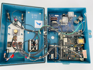 PN2450-8000 - 1/4 - 1HP (115VAC) - 1/2-2HP (230VAC) - 50/60HZ 14A INPUT  -   BROKEN LATCH  - EMERSON FOCUS 2 DRIVE