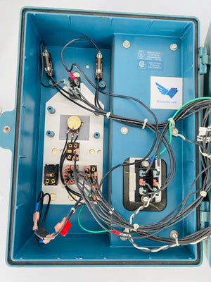 PN2450-8000 - 1/4 - 1HP (115VAC) - 1/2-2HP (230VAC) - 50/60HZ 14A INPUT  -   BROKEN LATCH  - EMERSON FOCUS 2 DRIVE