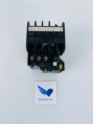 3TA2111-R WITH 3UA4101-OD - 575VAC - 30A  -  SIEMENS 3TA CONTACTOR