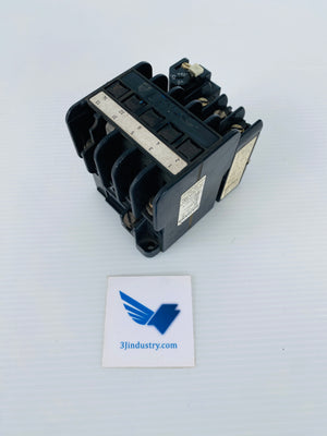 3TA2111-R WITH 3UA4101-OD - 575VAC - 30A  -  SIEMENS 3TA CONTACTOR