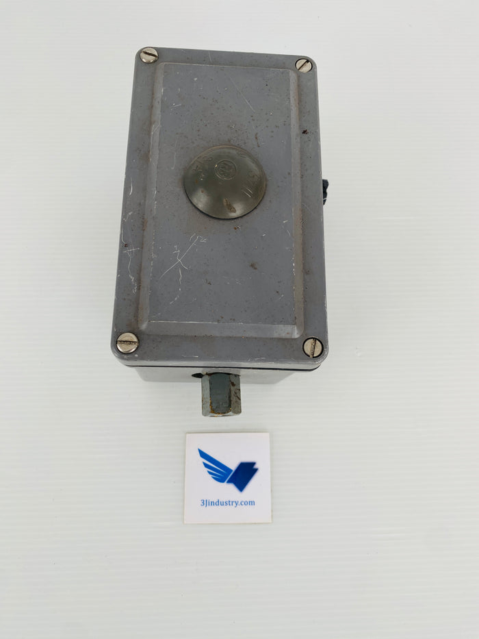 836-CP11-HKC - 125VA- 24-600VAC - 3-15 PSI - 0-150 PSI  -  ALLEN-BRADLEY 836CP11 PRESSURE SWITCH