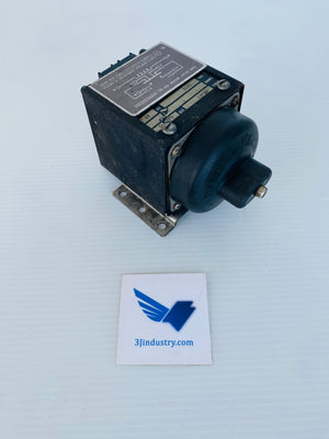 ME-21 - 120V COIL - 60HZ   -  ESNA AGASTAT ME21 TIME DELAY RELAY
