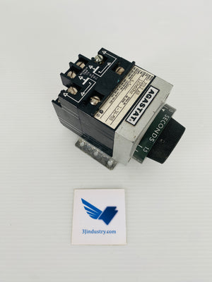 7012AB - 120V - 60HZ - 0,5-5 SEC - 1/4HP   -  AGASTAT  7012AB TIME DELAY RELAY