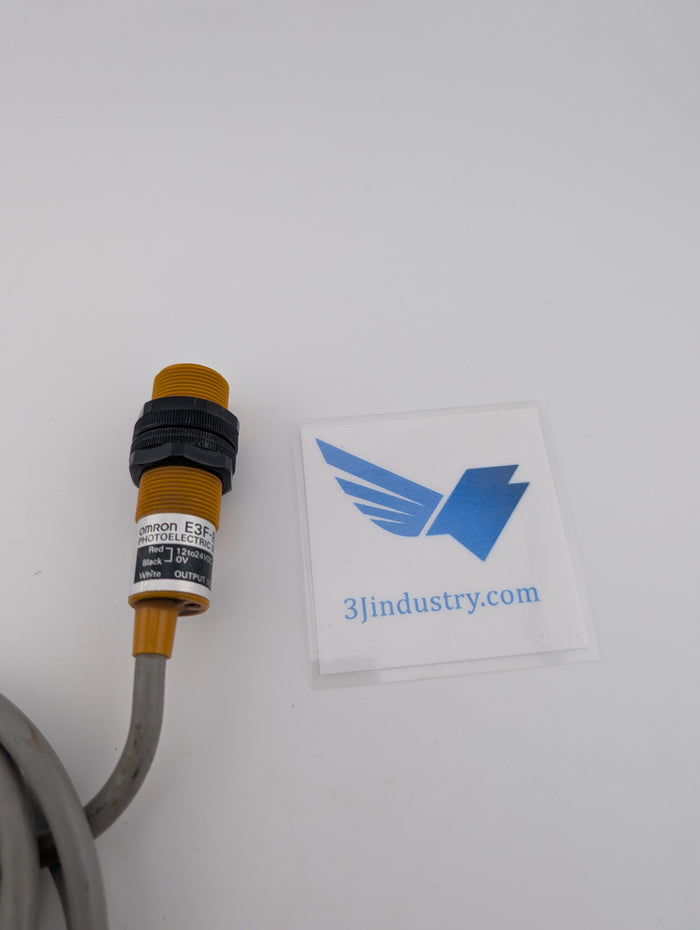 E3F-R2C4 - Omron Sensor Photoelectric switch E3FR2C4