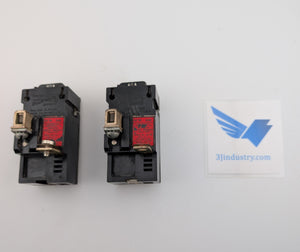 31140 - Set of 2 - Bulldog Electric Circuit breaker Molded case