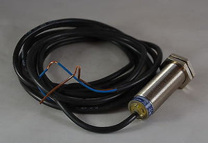 XS1 M18NA370  -  Telemecanique  -  Inductive Proximity Switch