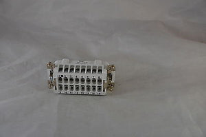 MS-216B  -  Thomas & Betts  -  Male screw terminal insert