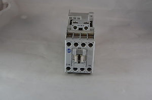 100-C09D10  -  Allen Bradley   -  Contactor