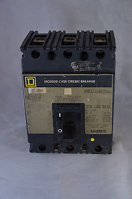 FAL 32040  -  SQUARE D  -  CIRCUIT BREAKER 40AMP  3 POLES 240V