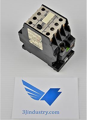 Contactor - 3TH80 22-0A - 22E - Coil 120VAC  -  SIEMENS 3TH Contactor