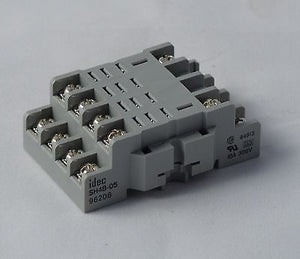 SH4B-05 Lot of 20 IDEC RELAY BASE SH4B 05 Socket 10A Terminals Screw  DIN RAIL