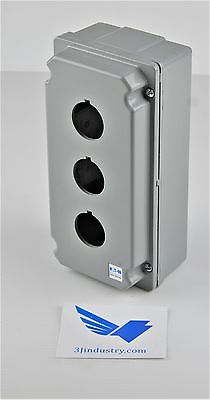 E34N13  -  CUTLER-HAMMER E34 Pushbutton