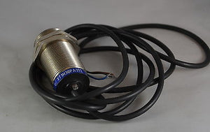 XT1M30PA372  -  Telemecanique  -  Proximity Inductive Sensor