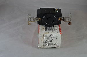 4710  -  Pass & Seymour  -  Locking Receptacle