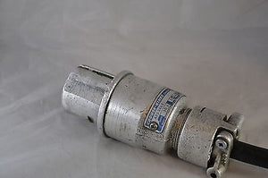 APJ-3463  -  Crouse Hinds  -  Sleeve Connector