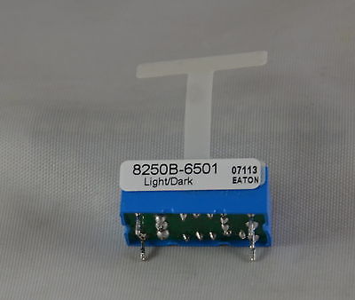 8250B-6501  -  Cutler Hammer  -  Photoelectric Sensor