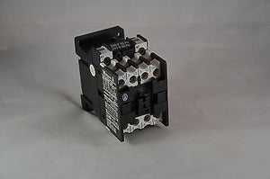 DIL00AM-10  (230V50HZ/240V60HZ)  -  Moeller  -  Ac Coil Mini Contactor