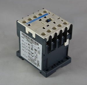 CA3KN22BD3  -  Coil 24VDC  -  Telemecanique  -  Contactor