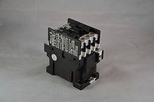 DIL00AM-10  (230V50HZ/240V60HZ)  -  Moeller  -  Ac Coil Mini Contactor