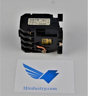 Kit chaîne de distribution Audi A5 8t3 2.0 TFSI 211 CV Essence 155 KW 2008 - 2013 CDNC | prix dans AUTODOC Kit chaîne de distribution Audi A5 8t3 2.0 TFSI 211 CV Essence 155 KW 2008 - 2013 CDNC | prix dans AUTODOC