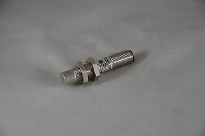 871TM-DH4NN12-D4  -  Allen Bradley  -  Inductive Proximity Sensor