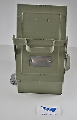 FE5736  -  CROUSE HINDS FE Switch