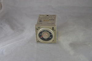 H3CR-A8  -  Omron  -  H3CR-A8 - Solid-State Timer  8Pin - 100-240VAC 50/60HZ  CO