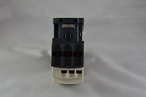 LC1D32 - LC1 D32 G7 - LC1D32G7 - Coil 120V 50/60HZ - Telemecanique - CONTACTOR